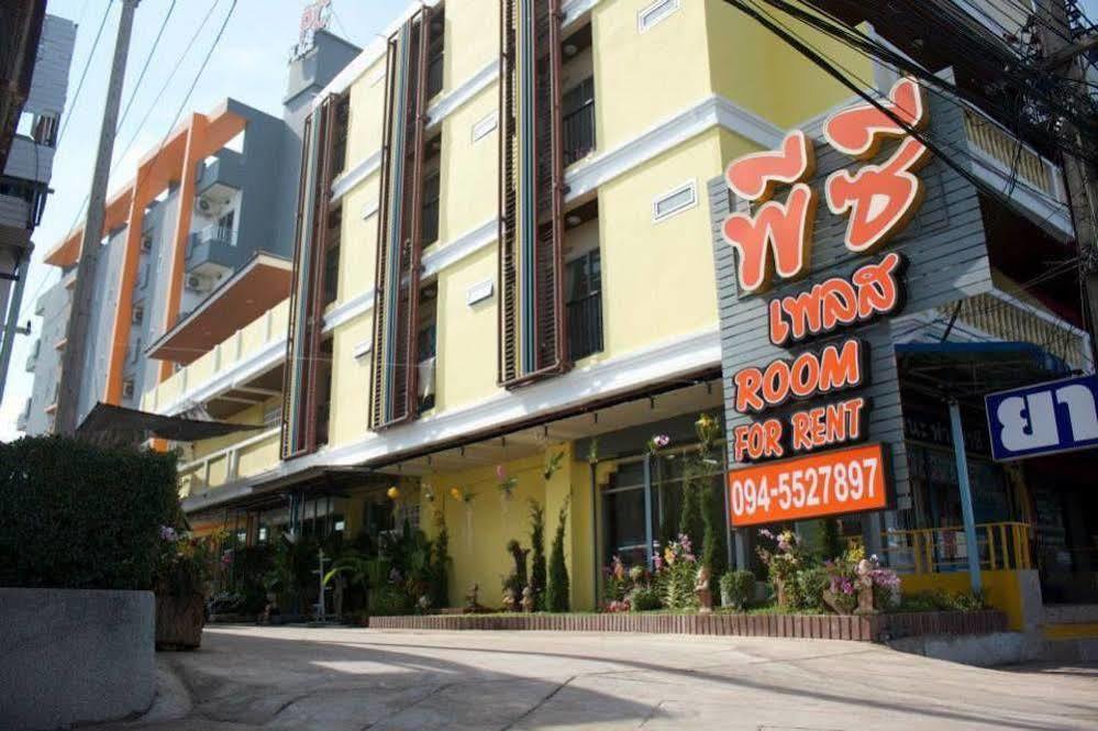 Pc Place Pattaya Eksteriør billede
